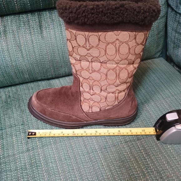 COACH Sherman Signature C Brown Suede  Boots Sz 6B & NWT Merona Wallet - Picture 10 of 11